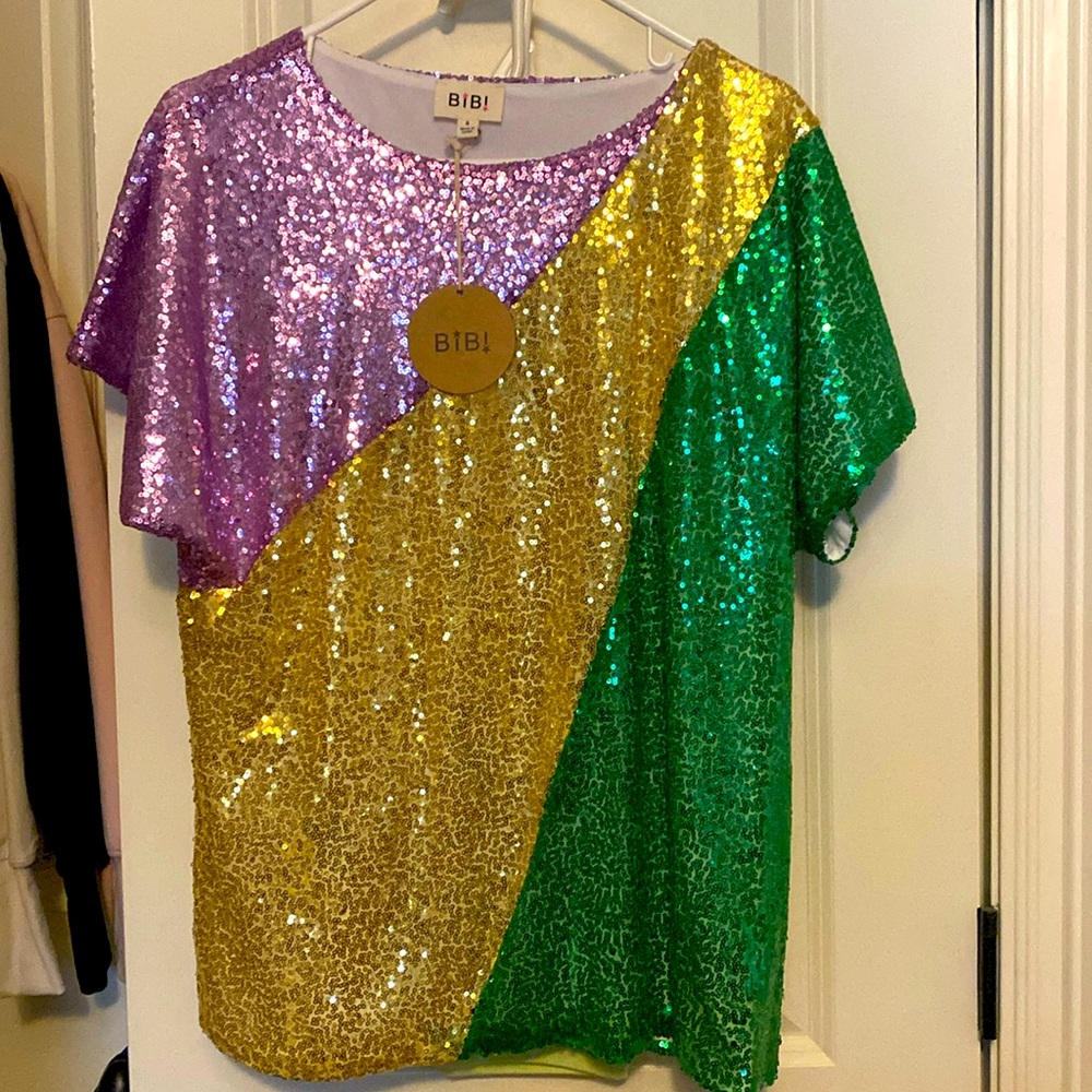 NWT BIBI Shirt. Size Small